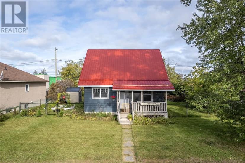 121 Mead Boulevard, Espanola, photo 2