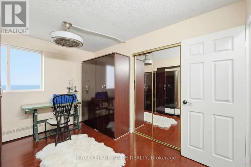 903 - 3380 Eglinton Avenue — photo 20 of 23