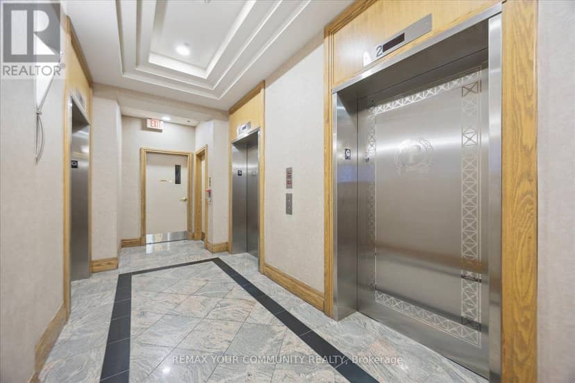 209 - 5500 Yonge Street — photo 26 of 40