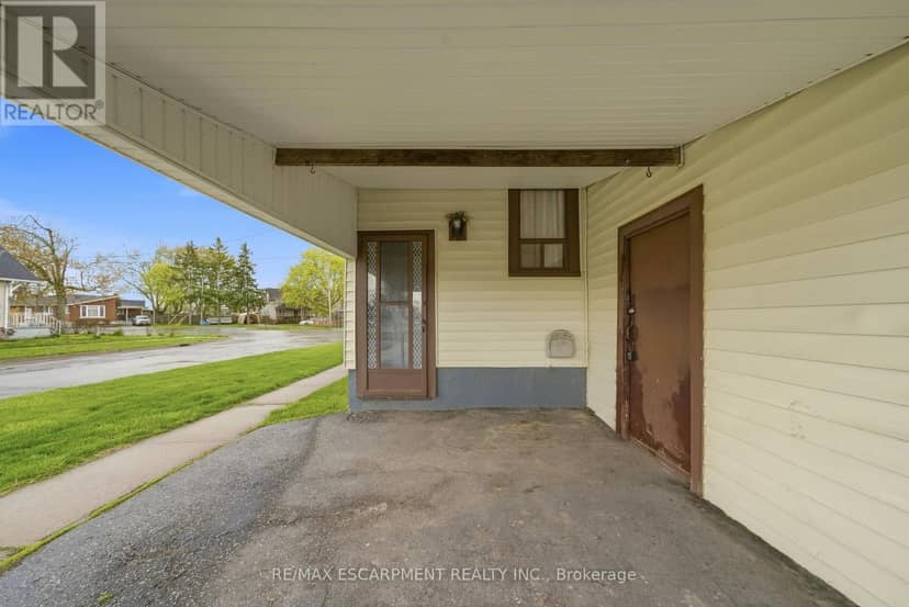 107 Broadway Street — photo 33 of 40