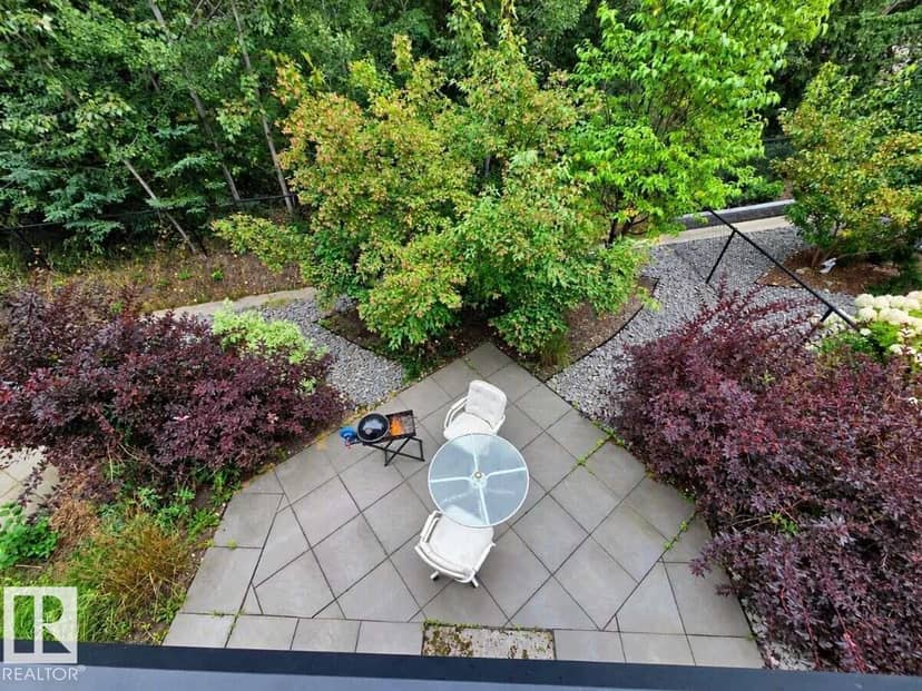 #5 1304 Rutherford Rd SW — photo 15 of 40