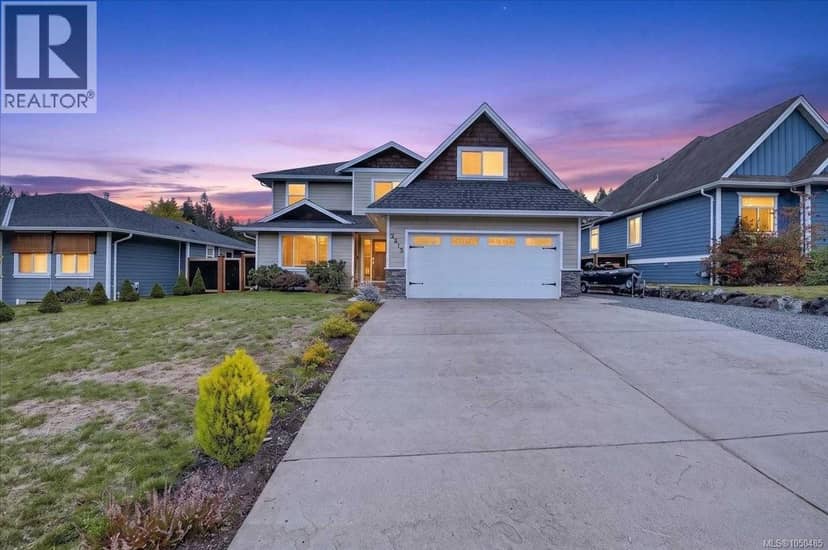 3615 Lyall Point Cres — photo 1 of 40