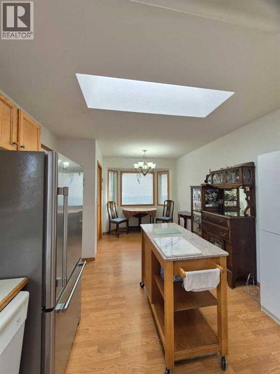5715 58 Avenue — photo 25 of 40