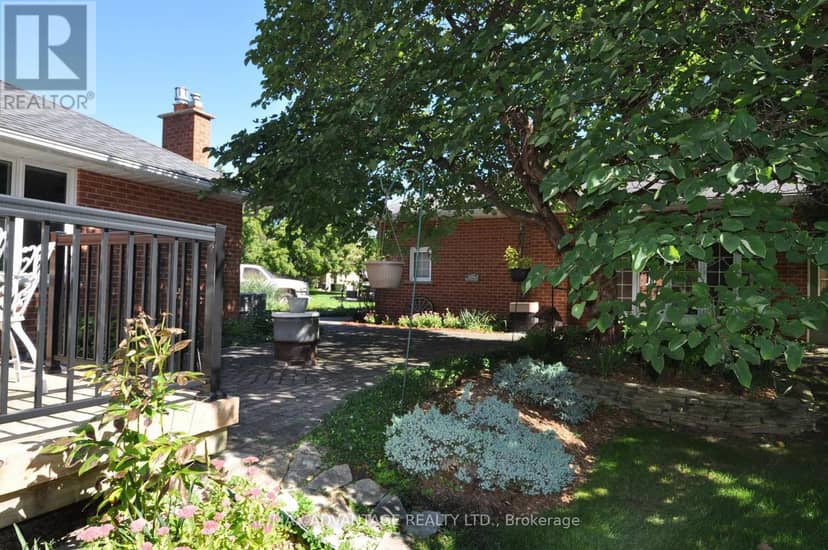 4 Croydon Drive — photo 29 of 33