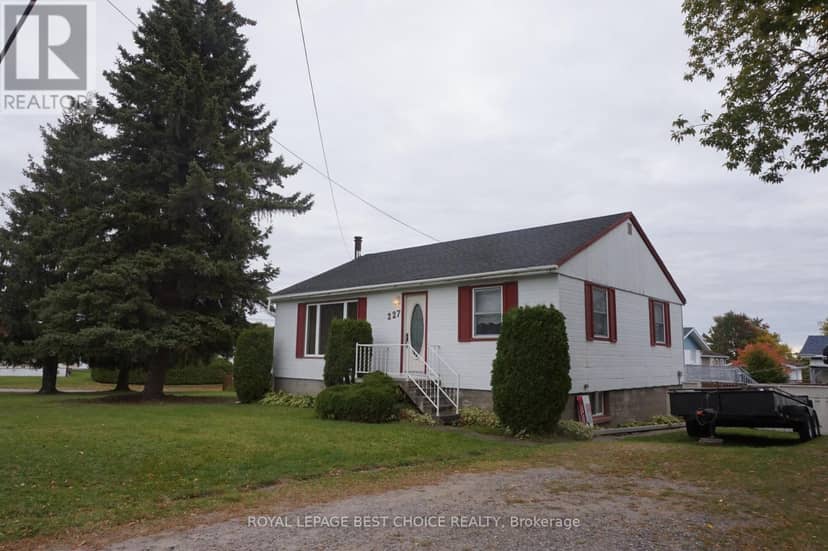 227 Meridian Avenue, Temiskaming Shores, photo 3