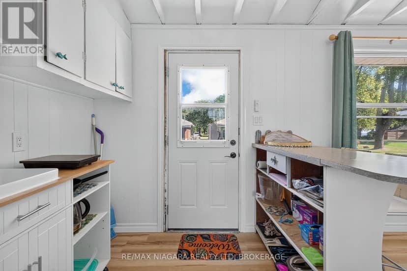 47 - 11046 Lakeshore Road — photo 21 of 25