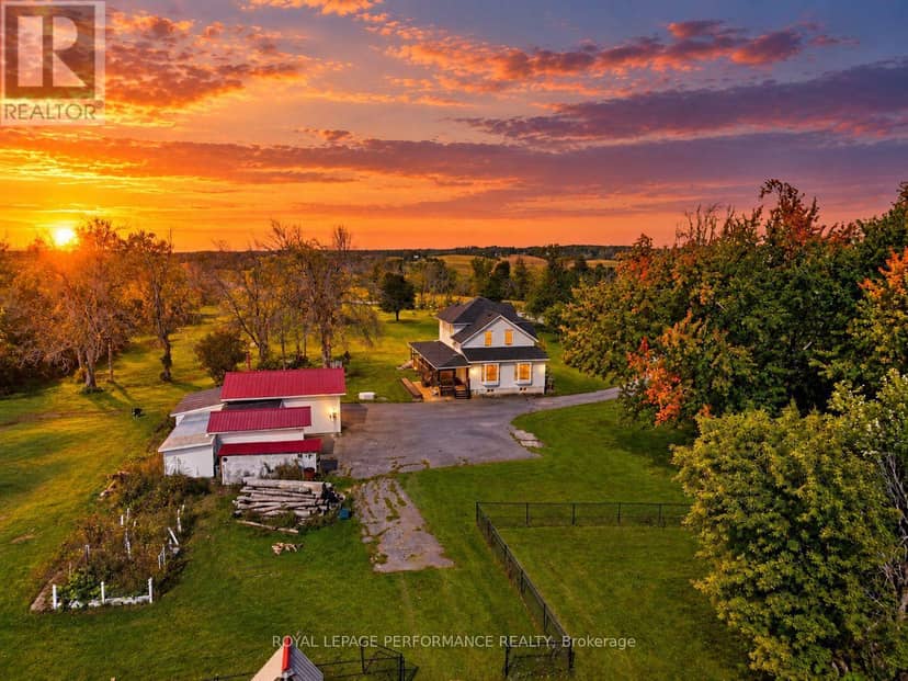 18614 McGillivray Road, South Glengarry, photo 2