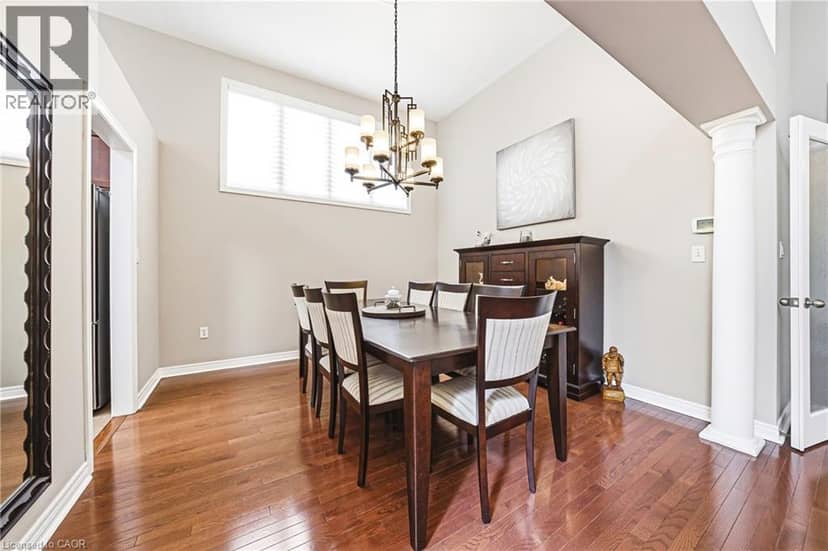 2178 BERWICK Drive — photo 17 of 40
