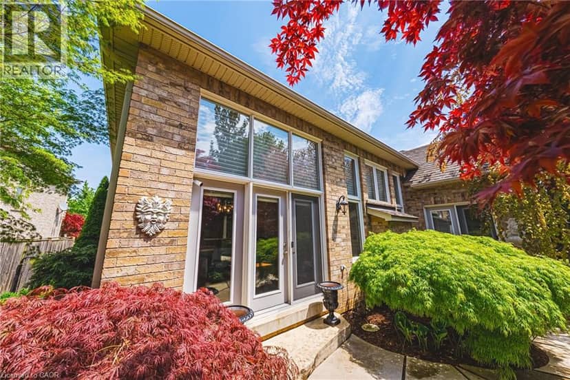 2178 BERWICK Drive — photo 36 of 40