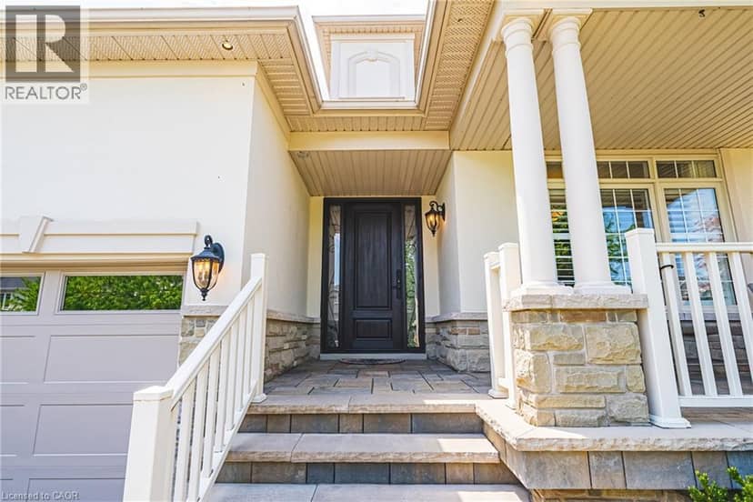 2178 BERWICK Drive, Burlington, photo 4