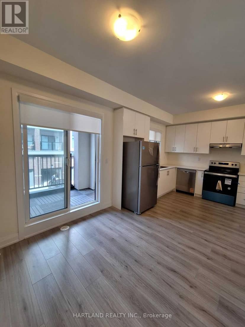 1205 - 1695 Dersan Street — photo 14 of 21