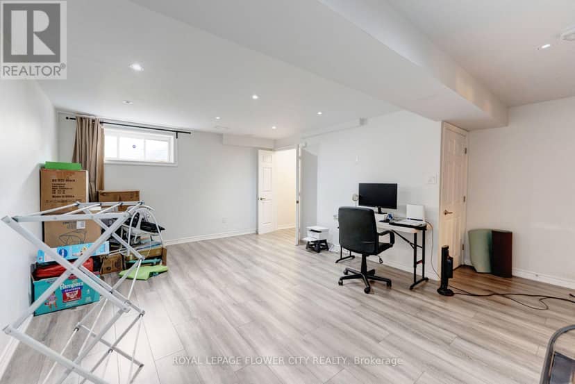 27 Winterton Court — photo 38 of 40