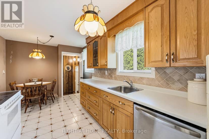 450 Brigadoon Drive — photo 16 of 38