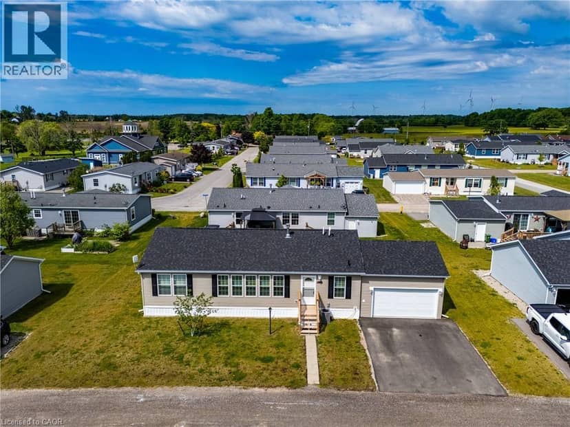 11 Hickory Hollow, Nanticoke, photo 2