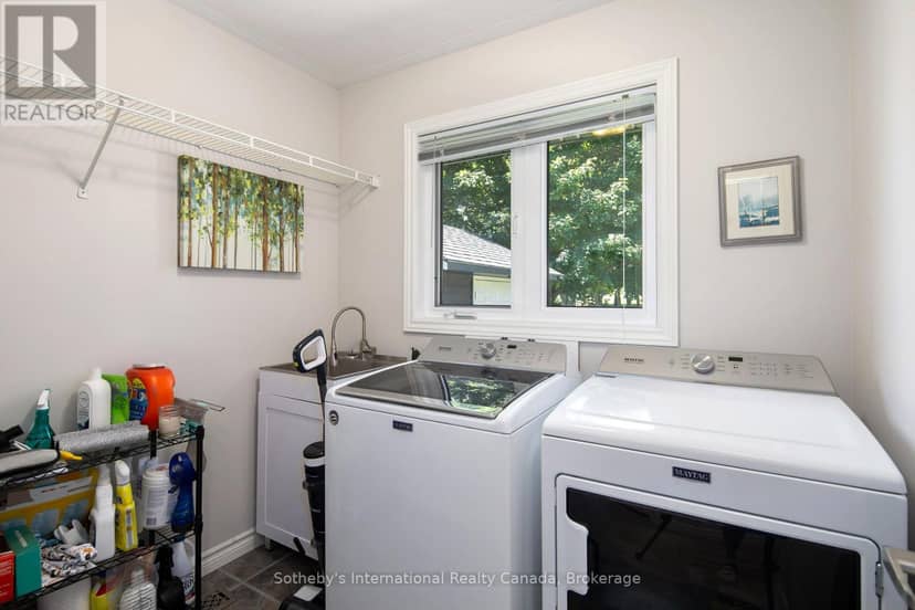 169 Gardiner Street — photo 25 of 40