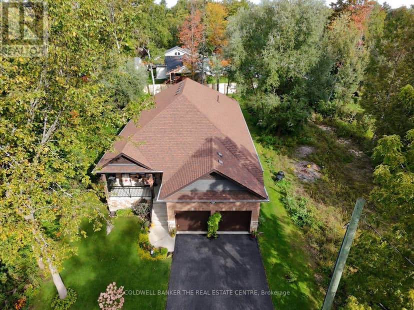 44 Iris Drive — photo 3 of 40