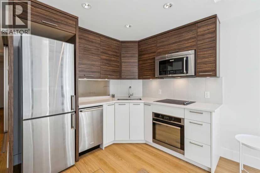 310, 1087 2 Avenue NW, Calgary, photo 6