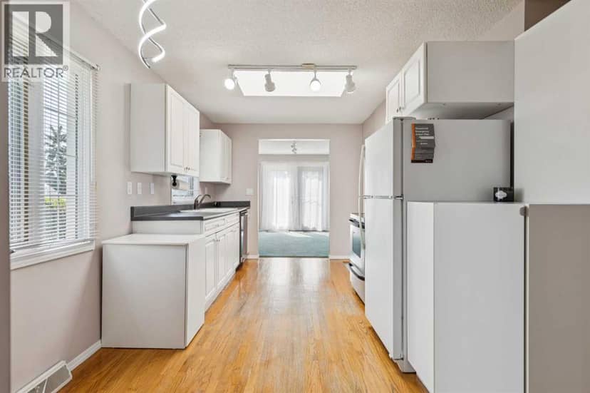 415 51 Avenue SW, Calgary, photo 7