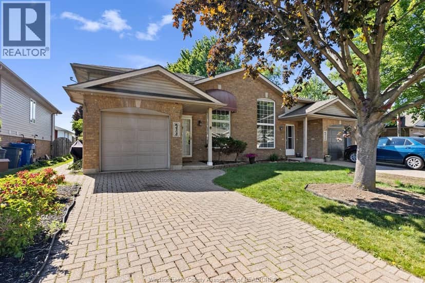 458 Merrill — photo 1 of 40