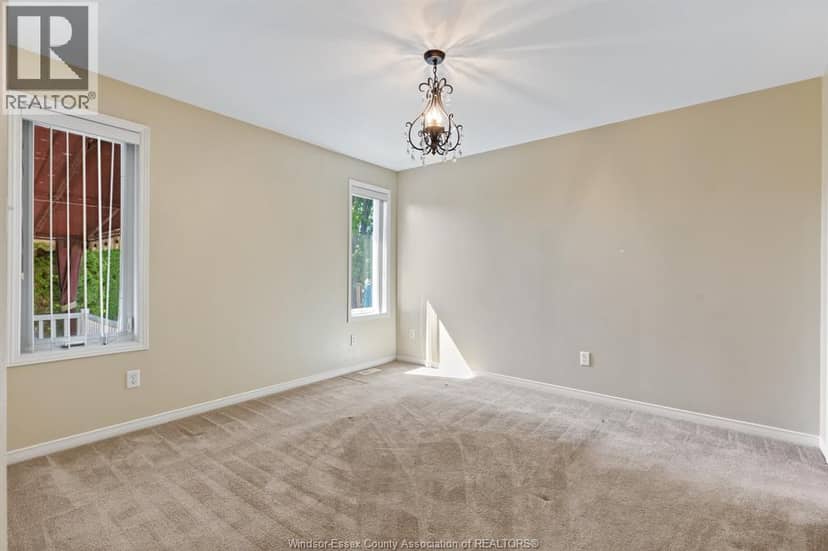 458 Merrill — photo 19 of 40