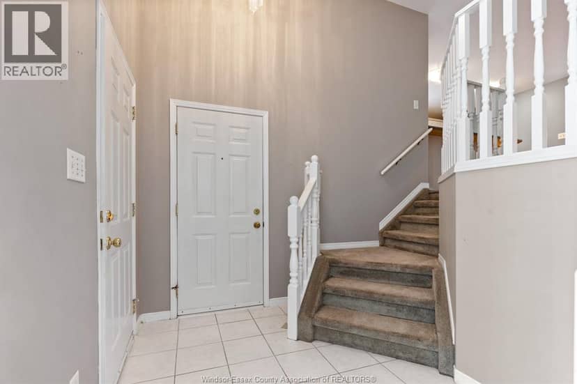 458 Merrill — photo 10 of 40