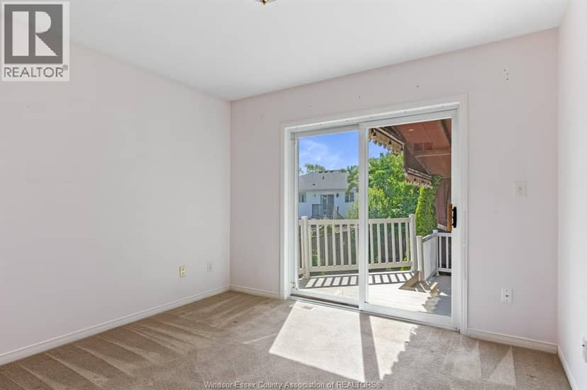 458 Merrill — photo 18 of 40