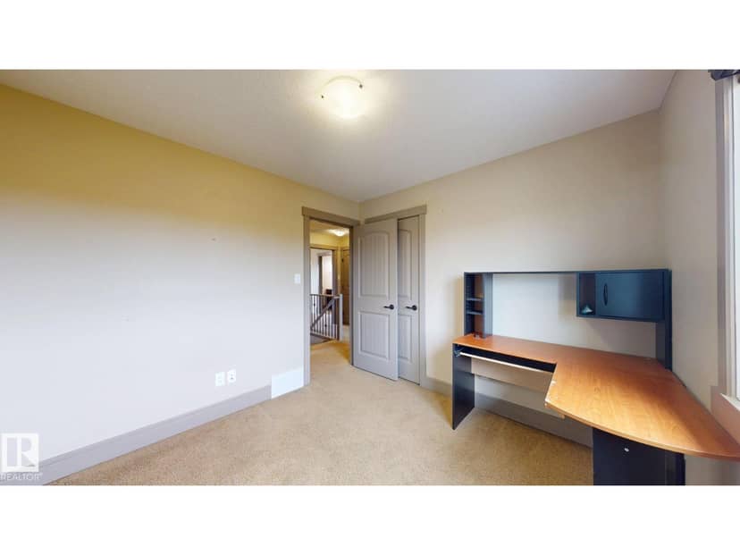 4826 171A AV NW — photo 18 of 36