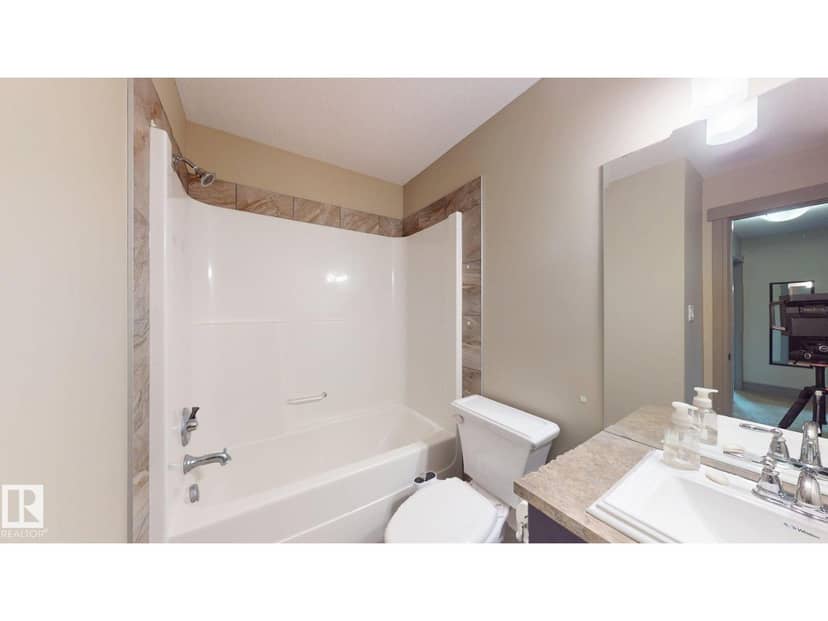 4826 171A AV NW — photo 26 of 36