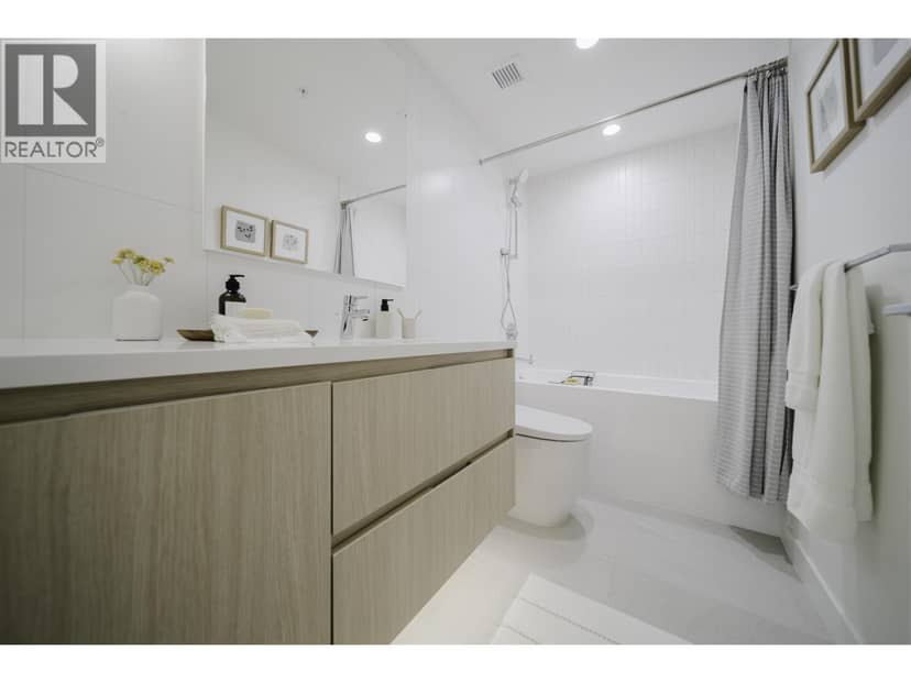 306 595 KEMSLEY AVENUE, Coquitlam, photo 7