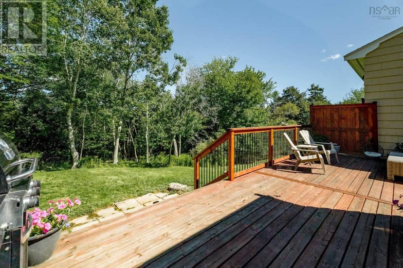 6 Glenn Drive — photo 39 of 40