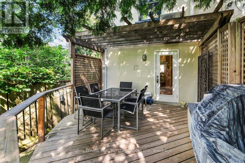 47 Coulson Avenue — photo 16 of 20