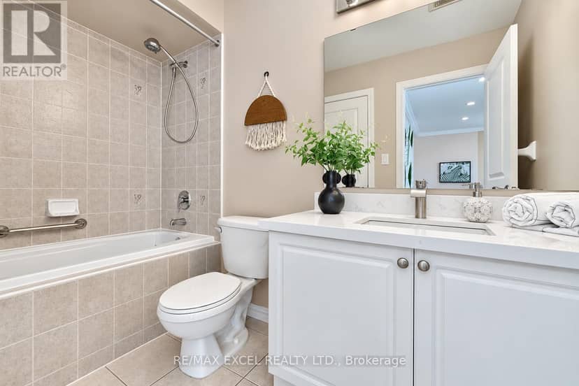 35 Stoneheath Crescent — photo 33 of 40