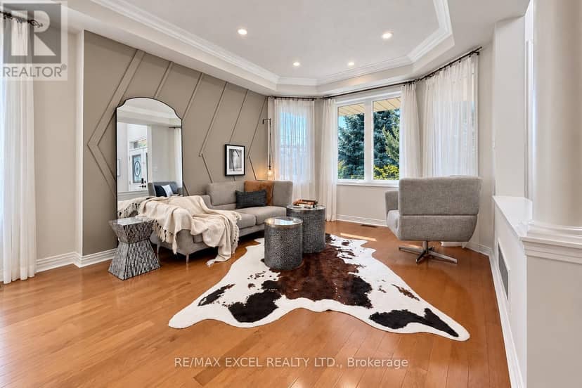 35 Stoneheath Crescent — photo 4 of 40