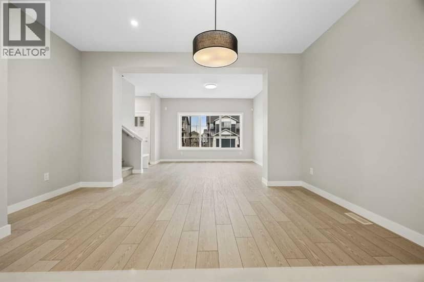 536 Chelsea Gardens — photo 21 of 40