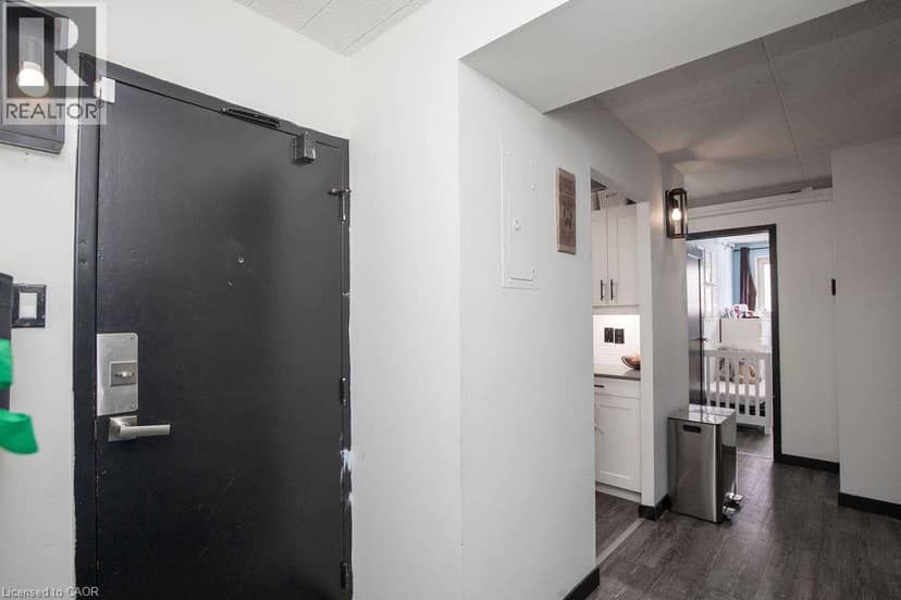 71 VANIER Drive Unit# 110 — photo 4 of 37