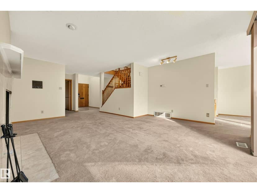 #23 500 Lessard Dr NW, Edmonton, photo 8
