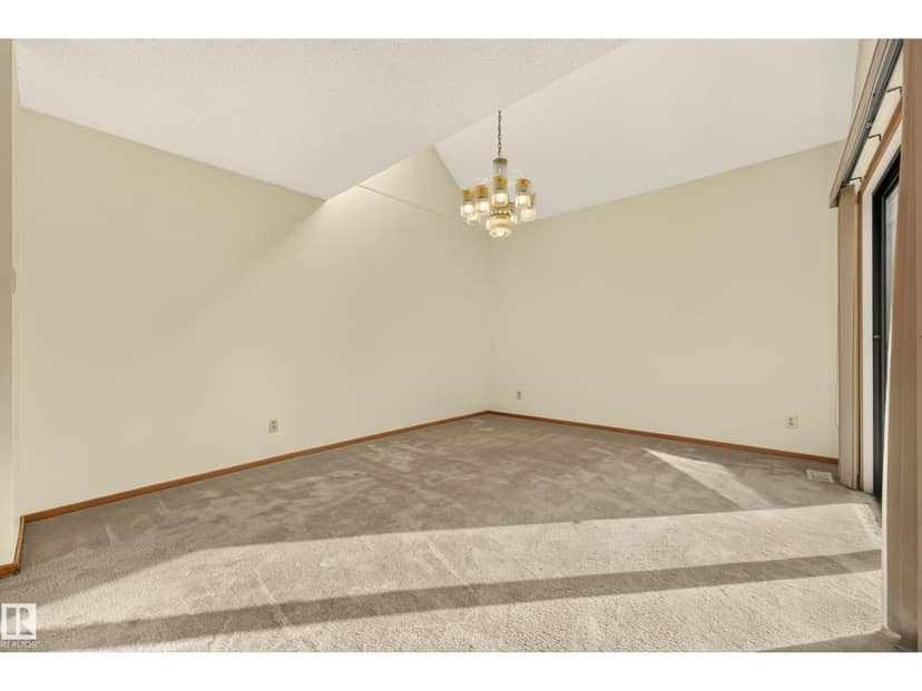 #23 500 Lessard Dr NW — photo 11 of 40
