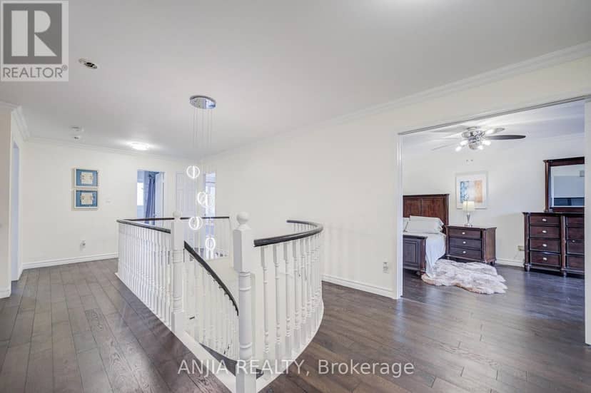 39 Millcroft Way — photo 21 of 40