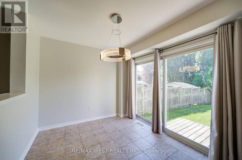 143 Allworth Crescent — photo 13 of 29