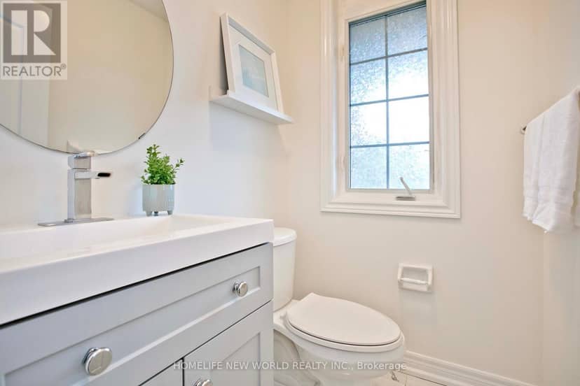 16 Venture Avenue — photo 14 of 27