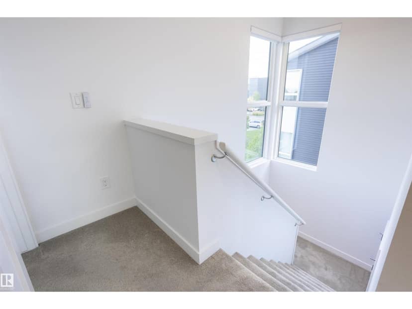 #56 100 Jensen Lakes Bv — photo 16 of 40