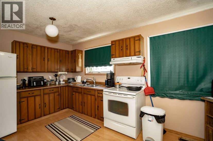5518 47ave, Grimshaw, photo 5