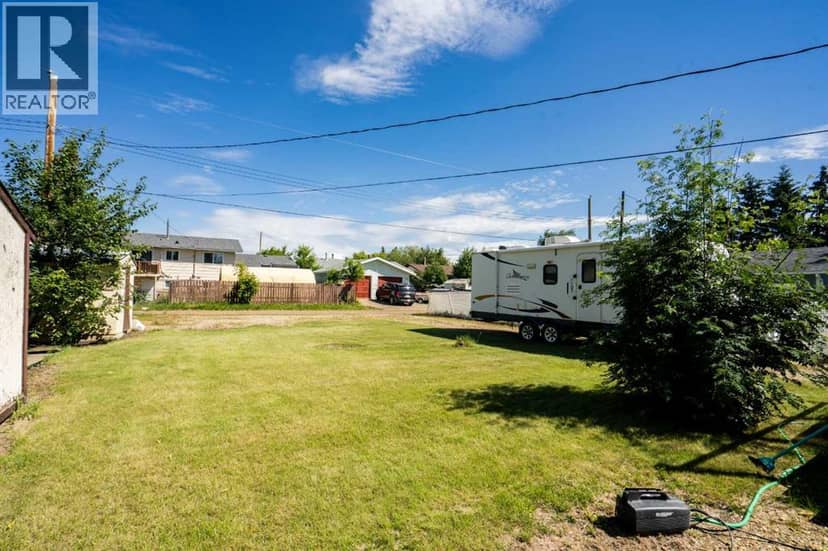 5518 47ave, Grimshaw, photo 3