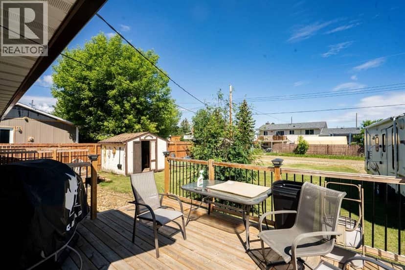 5518 47ave, Grimshaw, photo 2