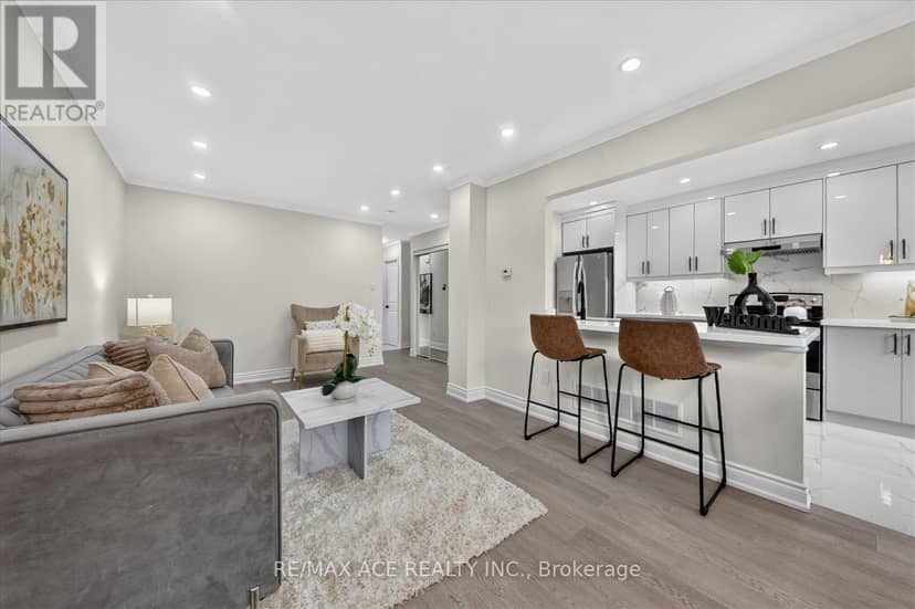101 Greenfield Crescent — photo 13 of 35