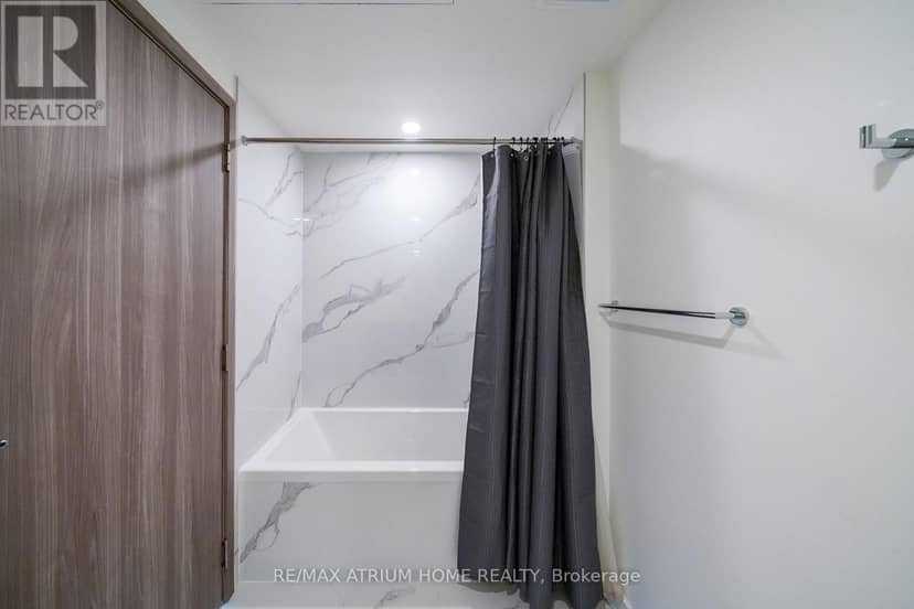 4510 - 3 Concord Cityplace Way — photo 20 of 40