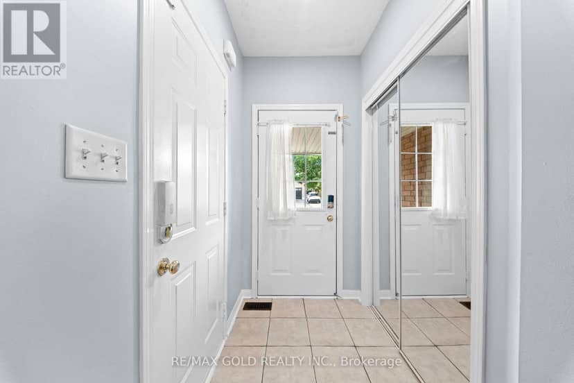 61 Herdwick Street — photo 5 of 40