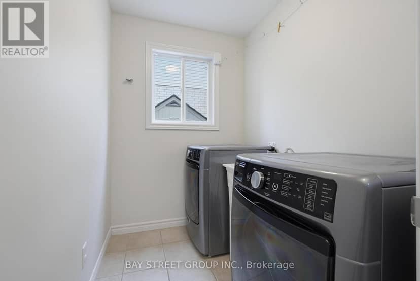 213 Hawthorne Road — photo 19 of 40