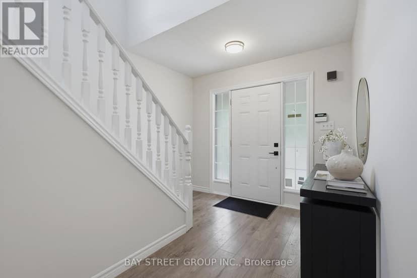 213 Hawthorne Road, London North, photo 6