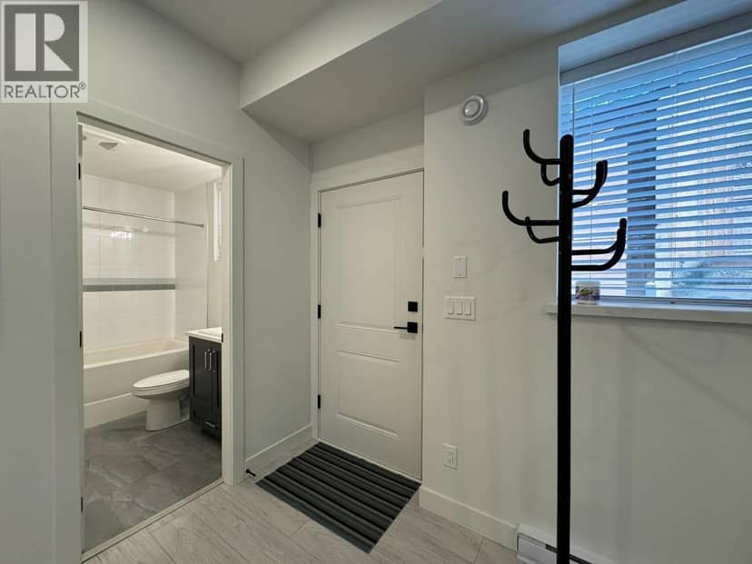 Suite 23154 140B ST, Maple Ridge, photo 3